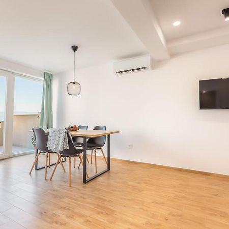 Adris Apartments Omiš Dış mekan fotoğraf