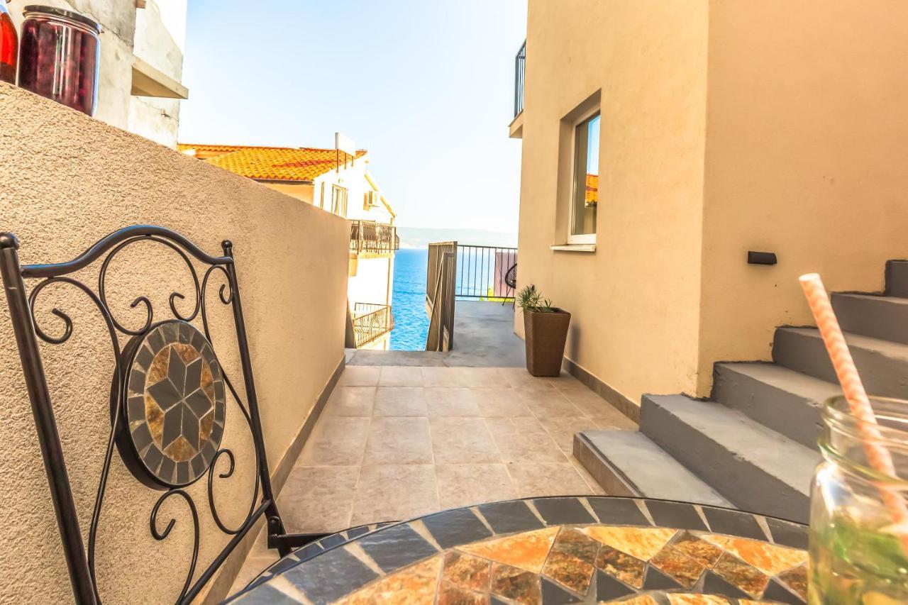 Adris Apartments Omiš Dış mekan fotoğraf