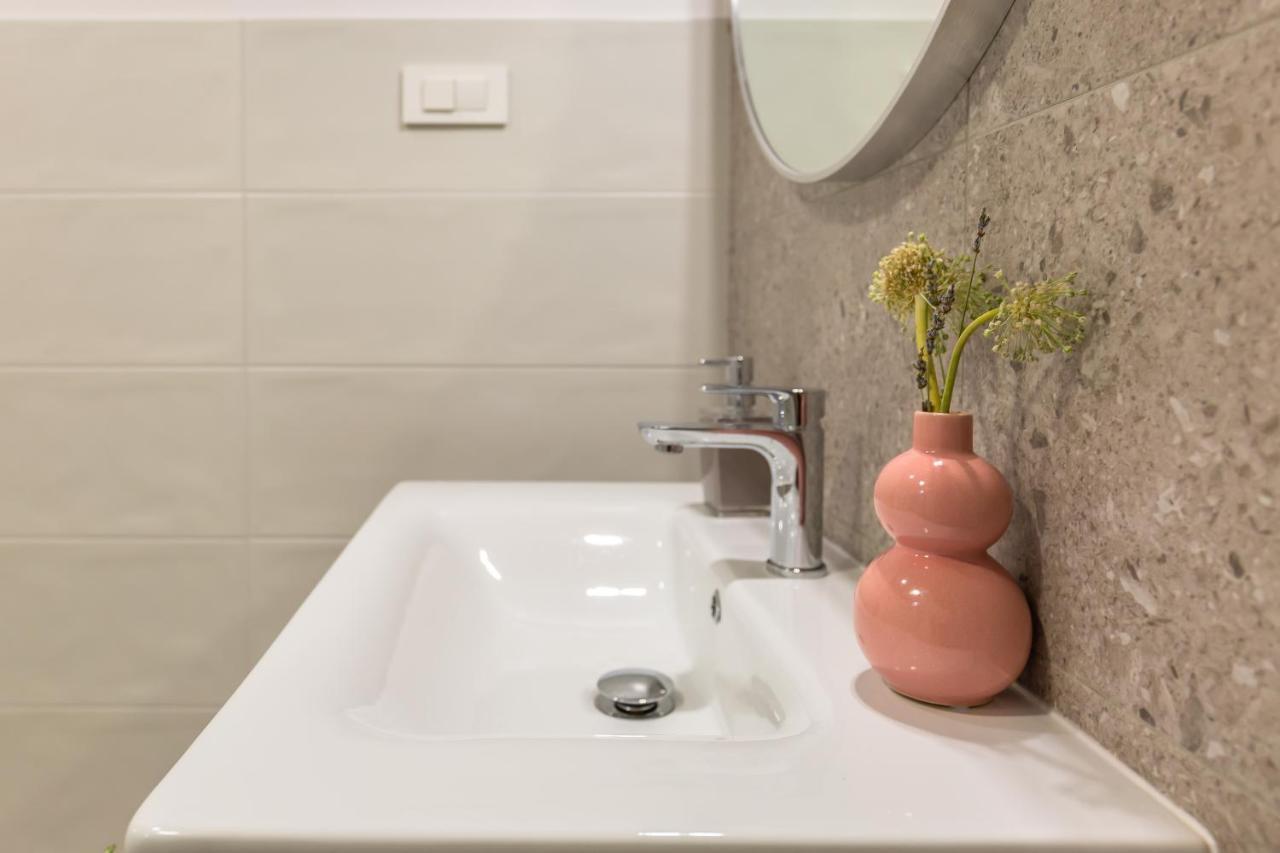 Adris Apartments Omiš Dış mekan fotoğraf