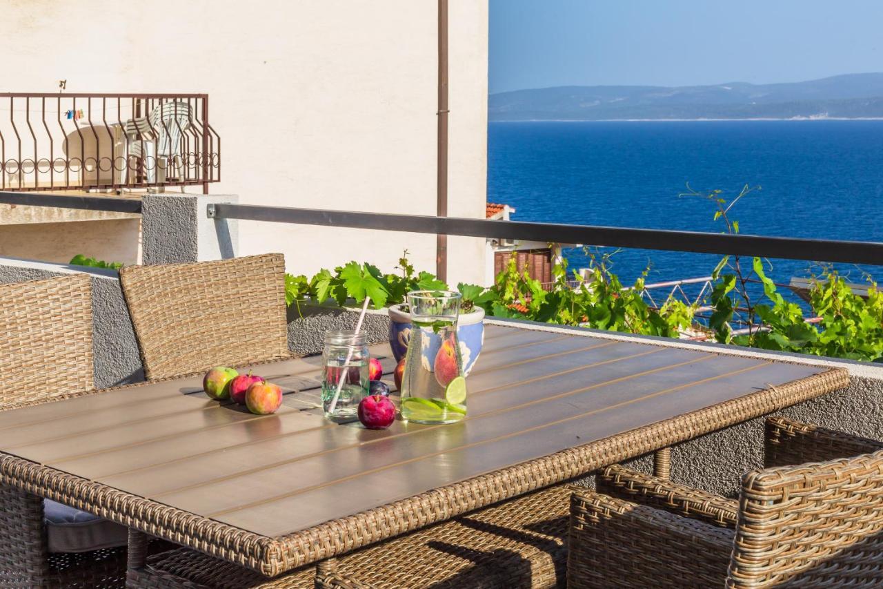 Adris Apartments Omiš Dış mekan fotoğraf